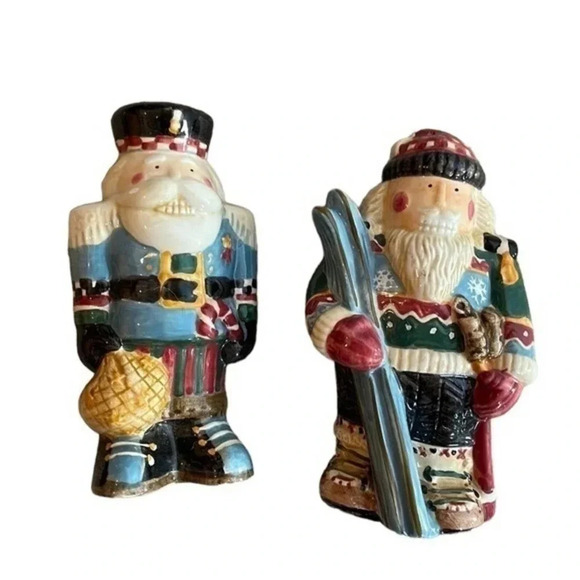 Debbie Mum Sakura Earthenware Christmas Santa Salt & Pepper Shakers - Picture 2 of 8